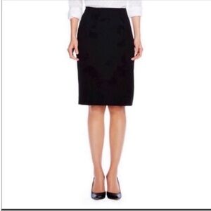 Elegant Black Pencil Skirt
